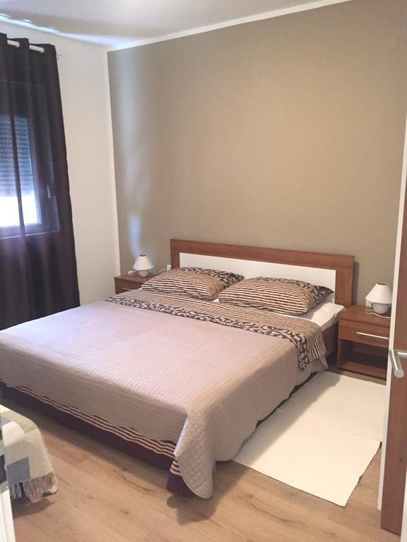 Apartments Valentino Supetarska Draga Zewnętrze zdjęcie