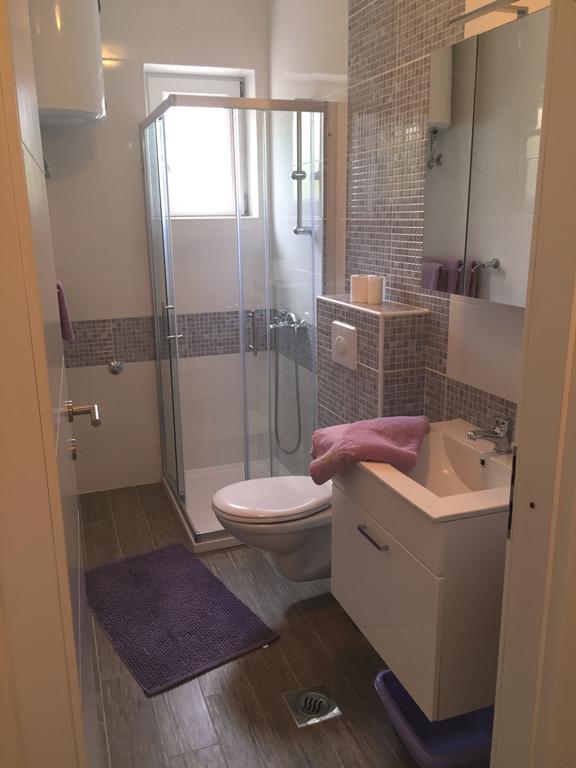 Apartments Valentino Supetarska Draga Zewnętrze zdjęcie