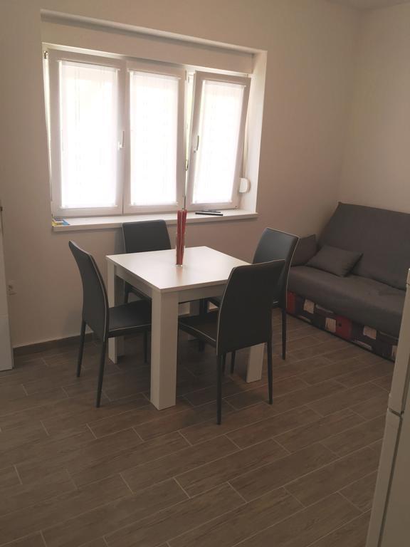Apartments Valentino Supetarska Draga Zewnętrze zdjęcie