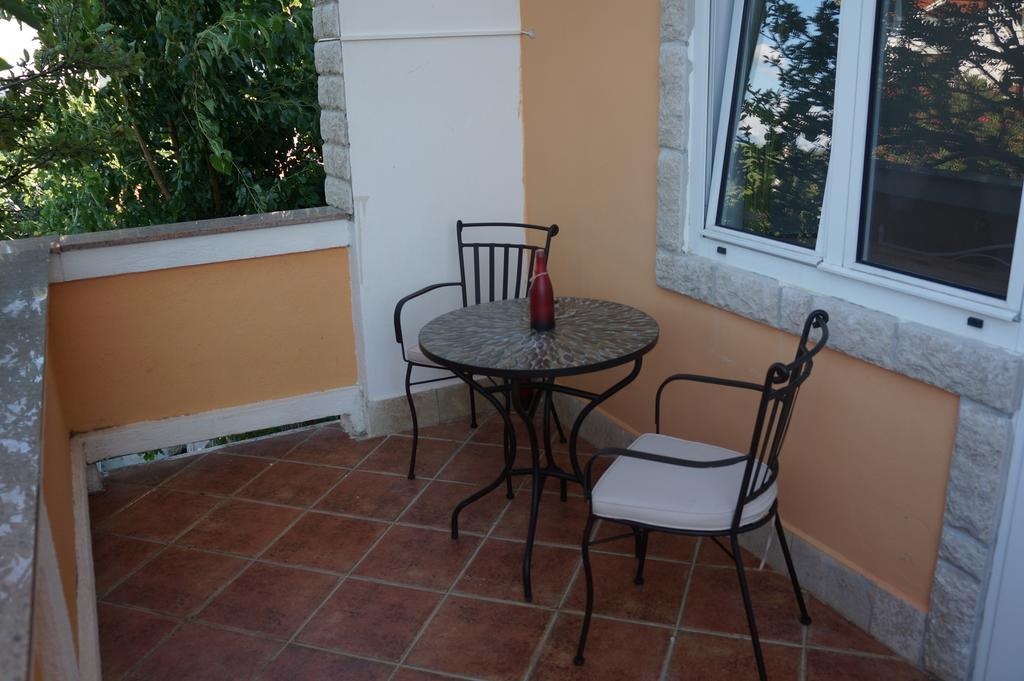 Apartments Valentino Supetarska Draga Zewnętrze zdjęcie